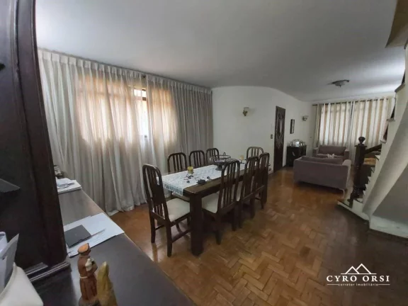 Imagem Casa à venda, 220 m² por R$ 630.000,00 - Centro - Piracicaba/SP