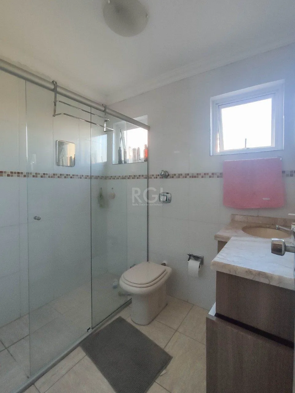 Imagem Apartamento no bairro Menino Deus - 2 dormitórios