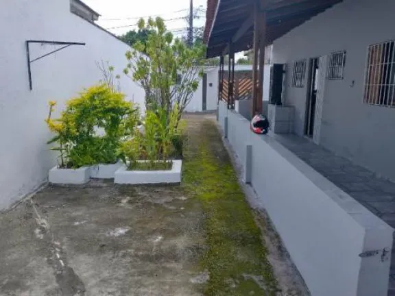 Imagem Casa com 2 Quartos à Venda, 80 m² em Balneário Gaivota - Itanhaém