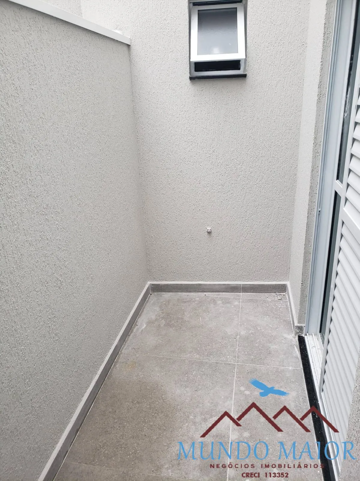 Imagem Casa Térrea com Porcelanato e Portão Automático - É Só Mudar!