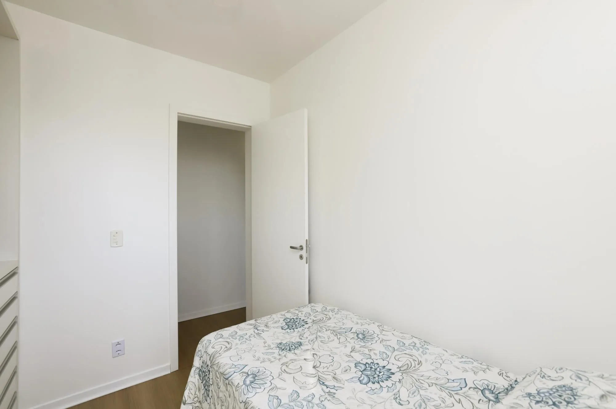 Imagem Apartamento, 03 Dormitórios, 02 Banheiros, 63m², Bairro Jardim Itu