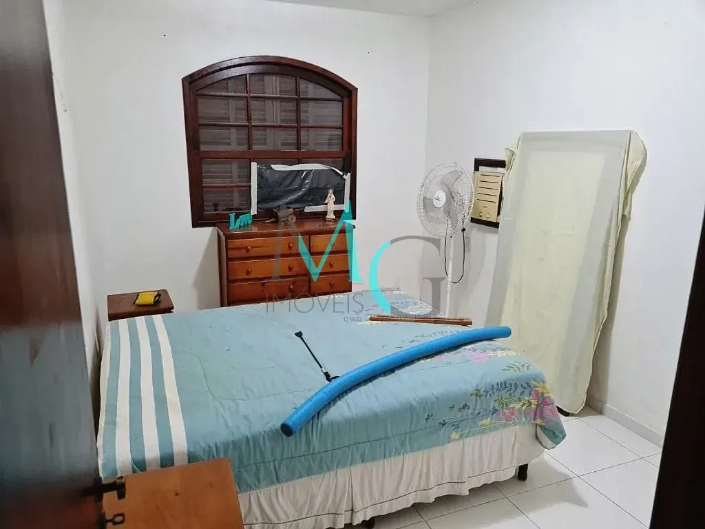 Imagem Casa com 4 dormitórios à venda, 272 m² por R$ 410.000,00 - Campo Grande - Rio de Janeiro/RJ