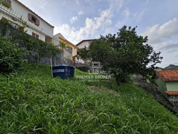 Imagem Casa à venda, 238 m² por R$ 1.200.000,00 - Tijuca - Teresópolis/RJ