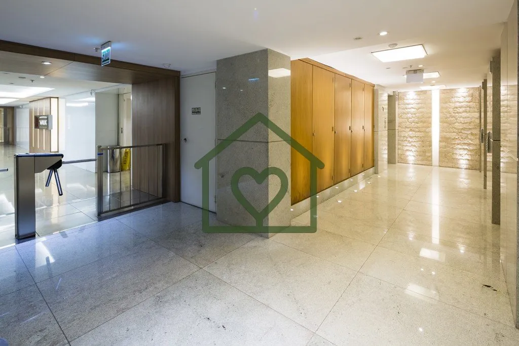 Imagem Uma construção de alto padrão conectado ao shopping e com fácil acesso a diversos pontos da cida...