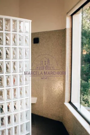 Imagem Casa alto padrão a venda em morro do moreno Praia da Costa ES.