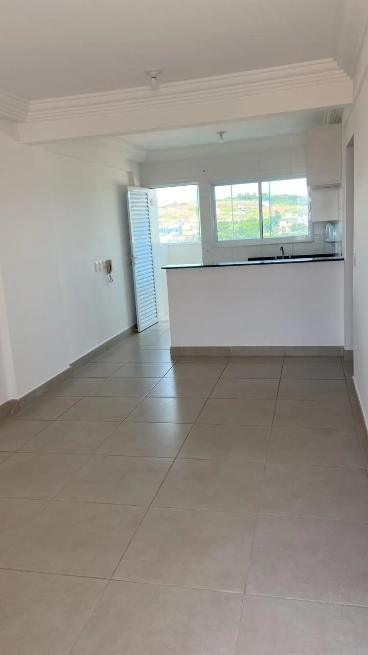 Imagem Apartamento Elegante no Edifício Nena Moncayo - 2 Dormitórios, Suíte e Vista Deslumbrante