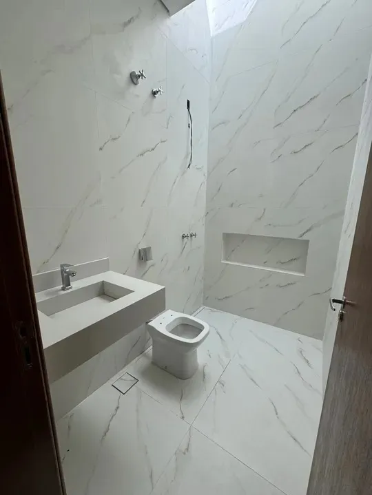 Imagem Casa Alto Padrão de 117m² no Condomínio Horto Florestal Villagio!