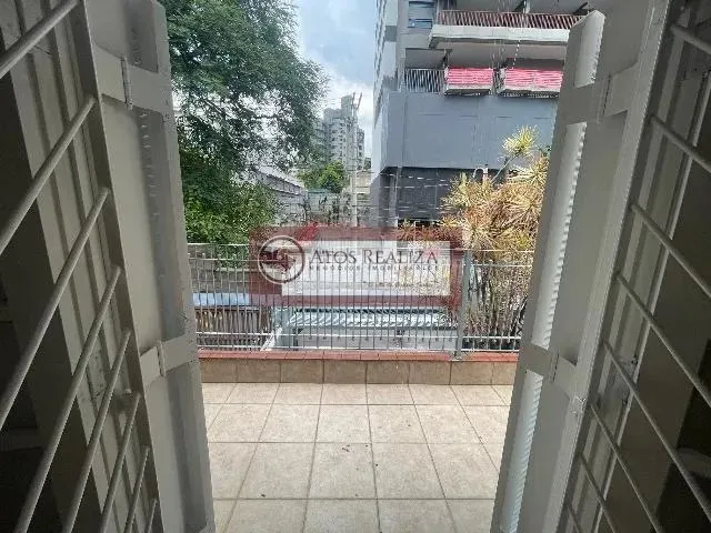 Imagem Casa Comercial para Locação em Vila Santa Catarina - SP