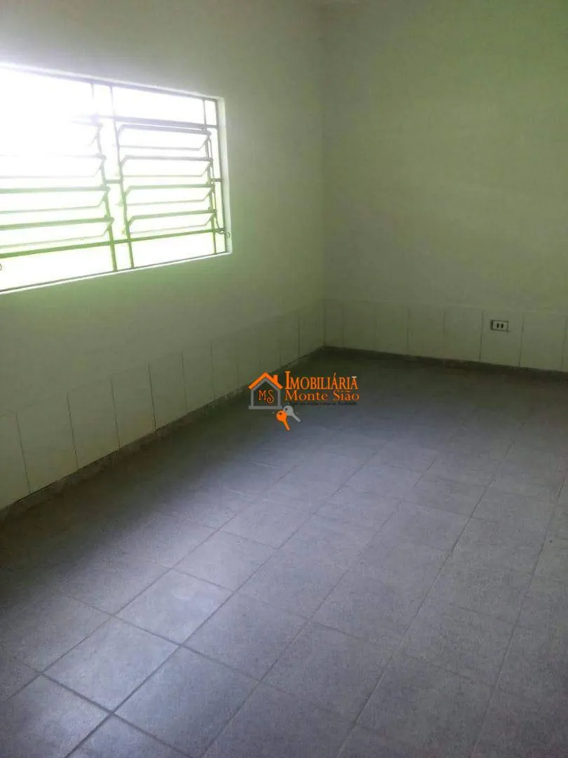 Imagem Casa com 7 dormitórios à venda, 260 m² por R$ 490.000,00 - Cidade Soberana - Guarulhos/SP