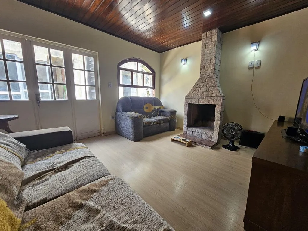 Imagem Casa para Venda em Teresópolis / RJ no bairro Cascata do Imbuí