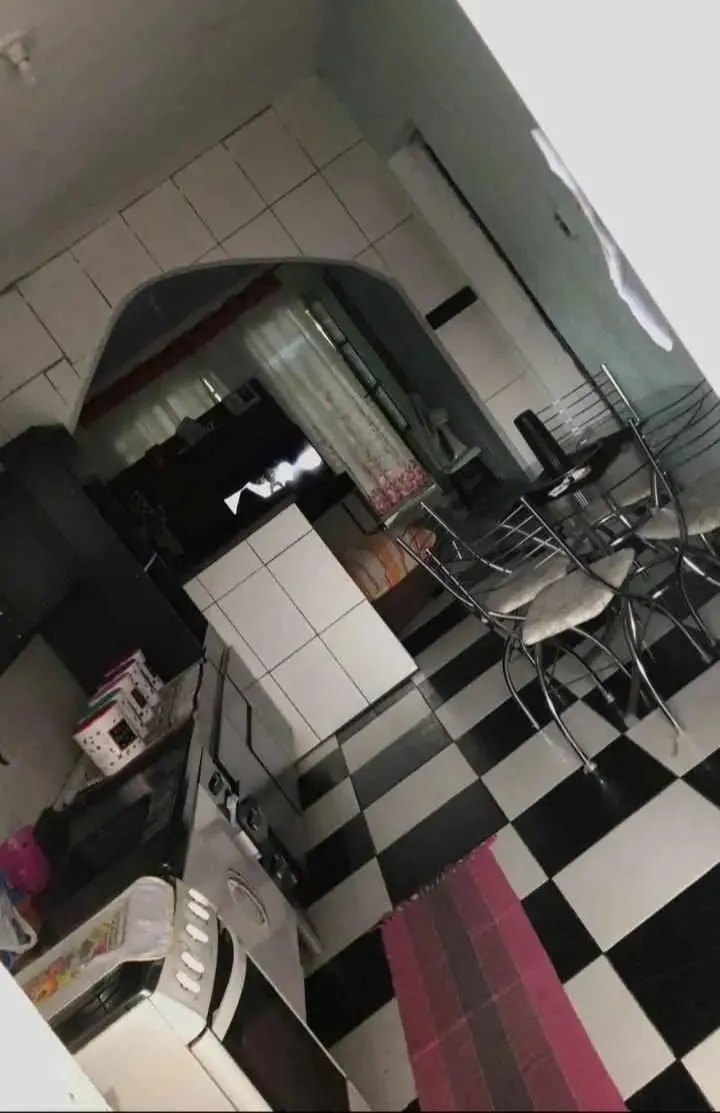 Imagem Casa à venda 3 Quartos, 1 Suite, 1 Vaga, 150M², Cícero Prado, Pindamonhangaba - SP