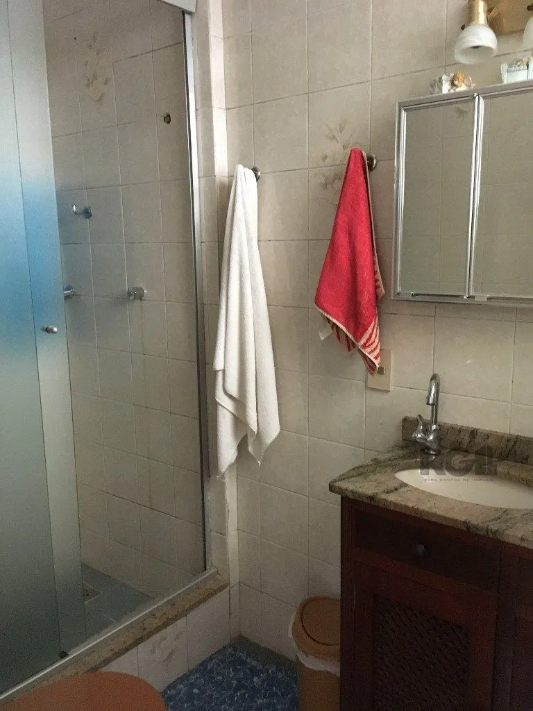 Imagem Apartamento de 3 dormitórios Térreo no bairro Moinhos de Vento
