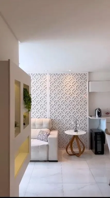 Imagem Apartamento premium no Bessa, 80m², 3 quartos, mobiliado, reformado e em home club completo com lazer e alto padrão.