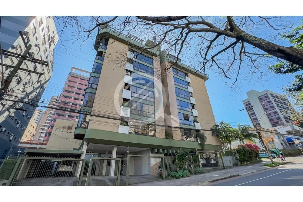 Imagem No bairro Petrópolis, na Rua Palmeira, Apartamento semi mobiliado de 03 Dormitórios (01 suite com ...