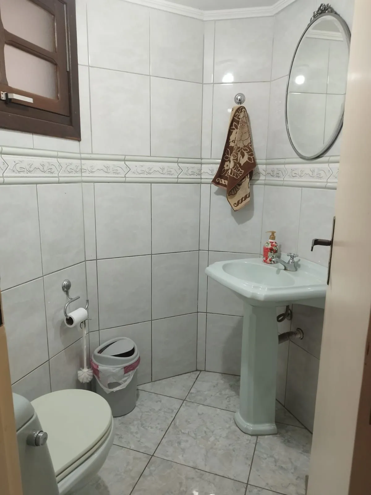 Imagem Casa de 4 dormitórios com 250 m² de área privativa