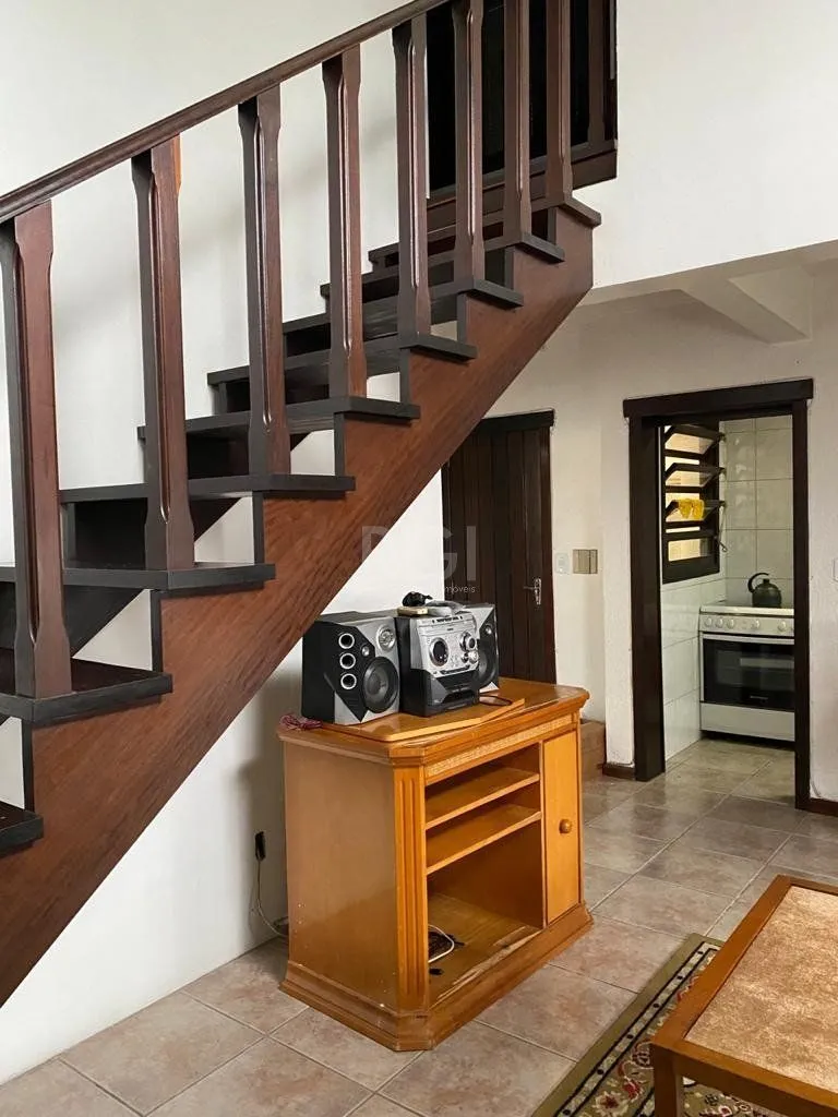Imagem Casa para Venda - 330m², 6 dormitórios, 3 vagas - Cavalhada