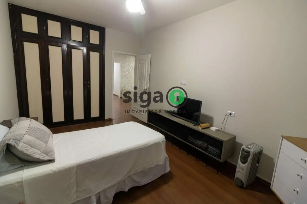 Imagem Casa à venda com 323m², 4 quartos e 3 vagas