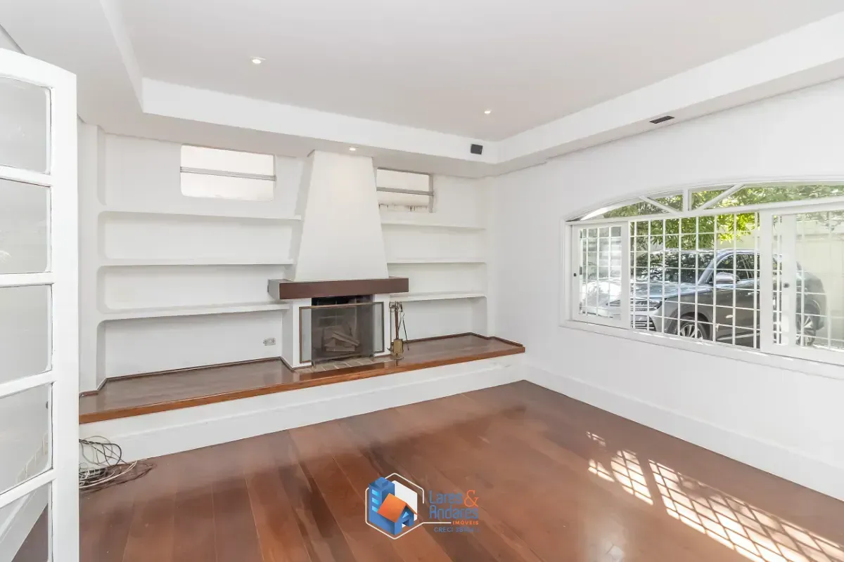 Imagem Casa para venda em Vila Morumbi com 4 quartos, sendo 2 suítes, 374m²