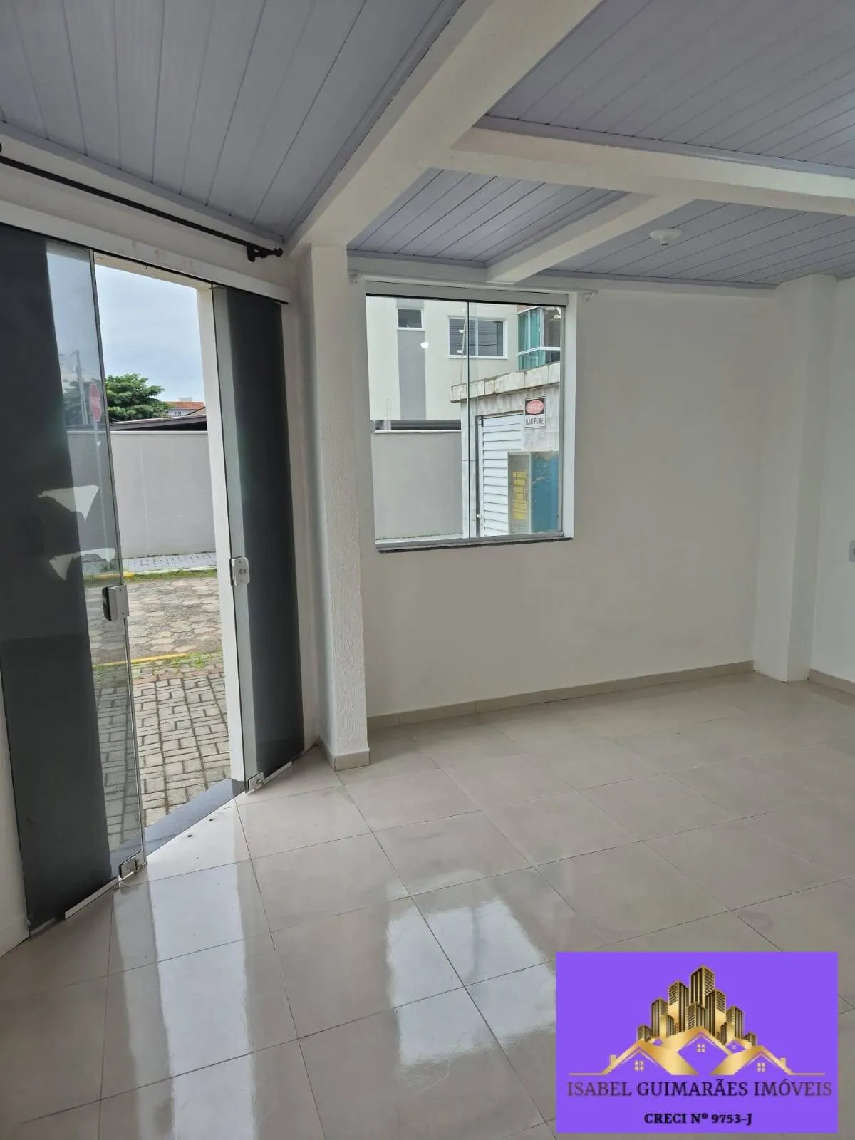 Imagem Alugo Sala Comercial, Próxima da Avenida, no Gravatá de Navegantes,