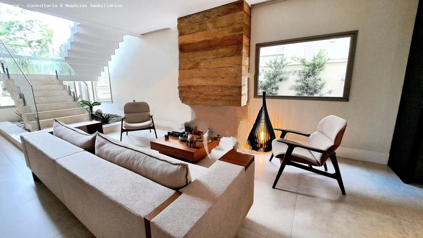 Imagem Casa em Condomínio para Venda em Santana de Parnaíba, Alphaville, 5 dormitórios, 5 suítes, 7 banheiros, 6 vagas