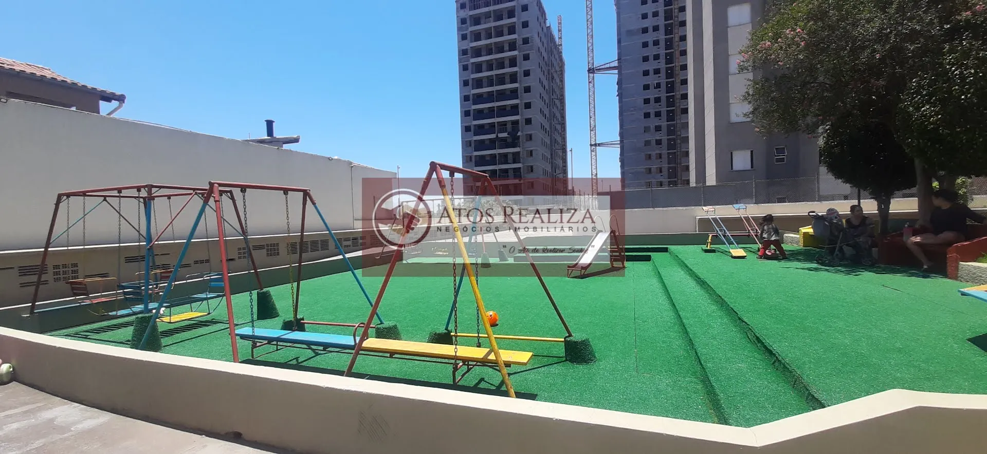 Imagem Vendo lindo apartamento de 2 dormitórios e sacada na Vila Campestre - Jabaquara por R$295.000.
