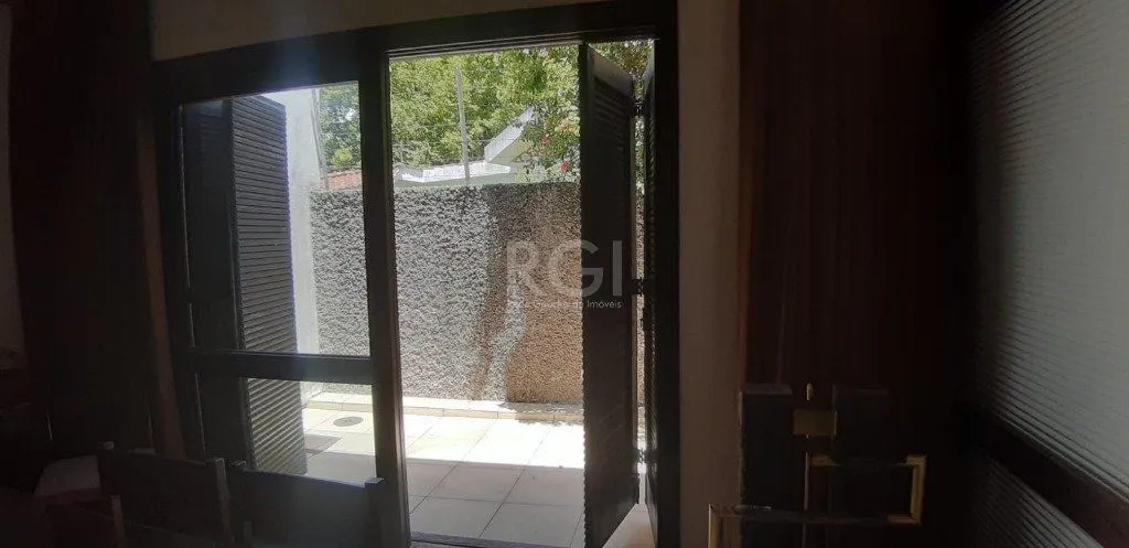 Imagem casa - 3 dorms. - 10 vagas - 316,00 m² - Boa Vista