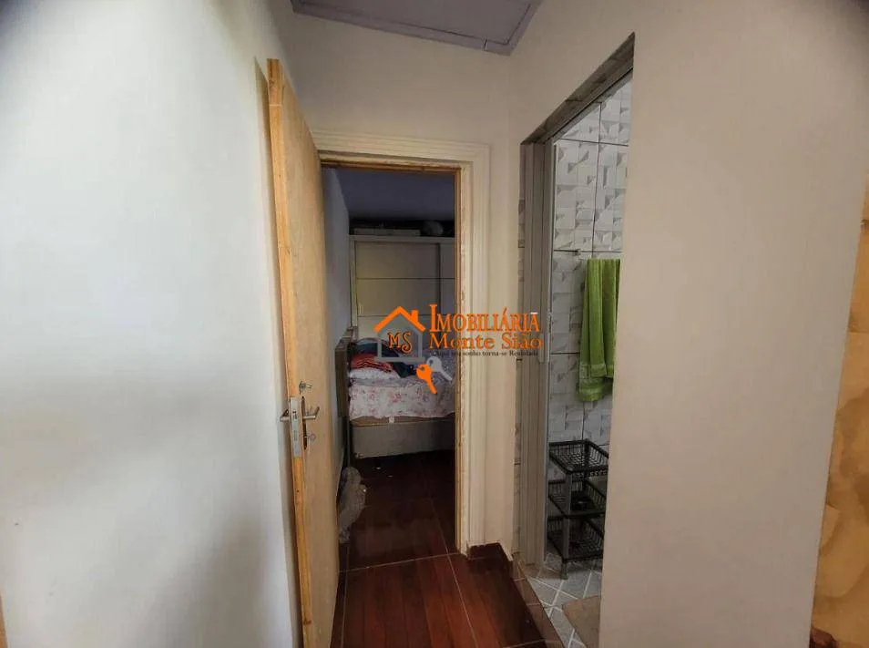 Imagem Sobrado com 4 dormitórios à venda, 200 m² por R$ 510.000 - Cidade Serodio - Guarulhos/SP