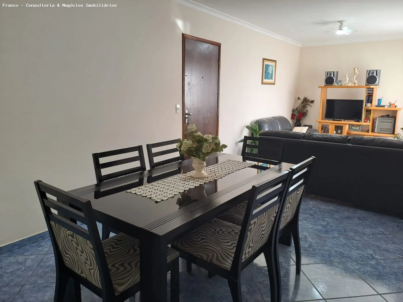 Imagem Apartamento para Venda em São Caetano do Sul, Nova Gerty, 2 dormitórios, 1 banheiro, 2 vagas