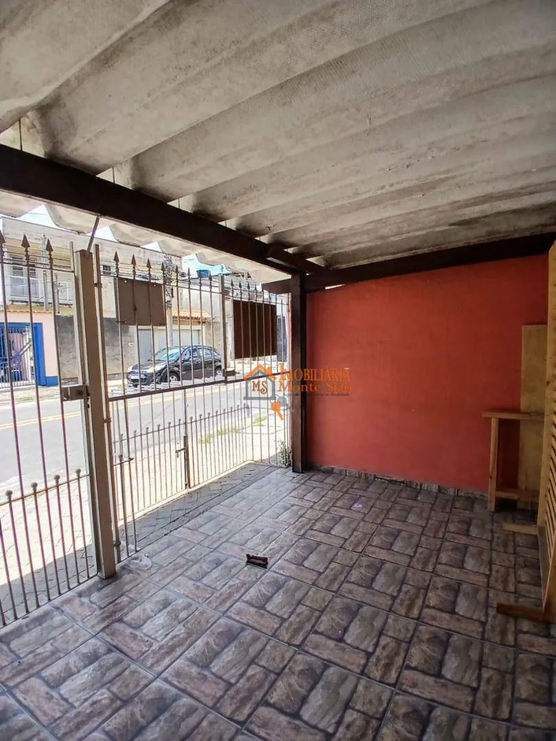 Imagem Casa com 3 dormitórios à venda, 250 m² por R$ 863.000,00 - Vila Barros - Guarulhos/SP