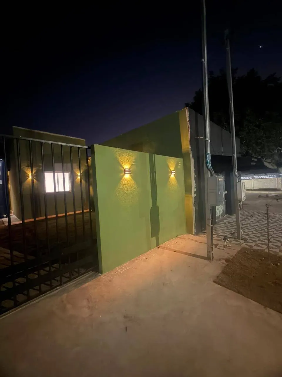 Foto do imóvel Casa Moderna Com 1 Quarto e 1 Suíte Bairro Real Parque em Rua 1