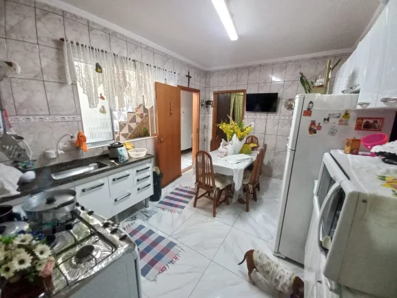 Imagem Casa de 2 dormitórios, 2 banheiros, 2 vagas, de 110m² em Paulicéia, São Bernardo do Campo