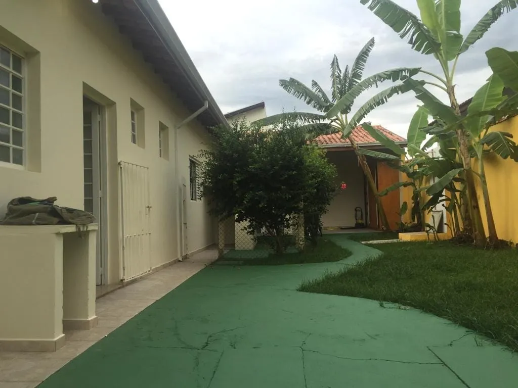Imagem Casa à venda e locação 2 Quartos, 1 Suite, 2 Vagas, 250M², Residencial Campo Belo, Pindamonhangaba - SP