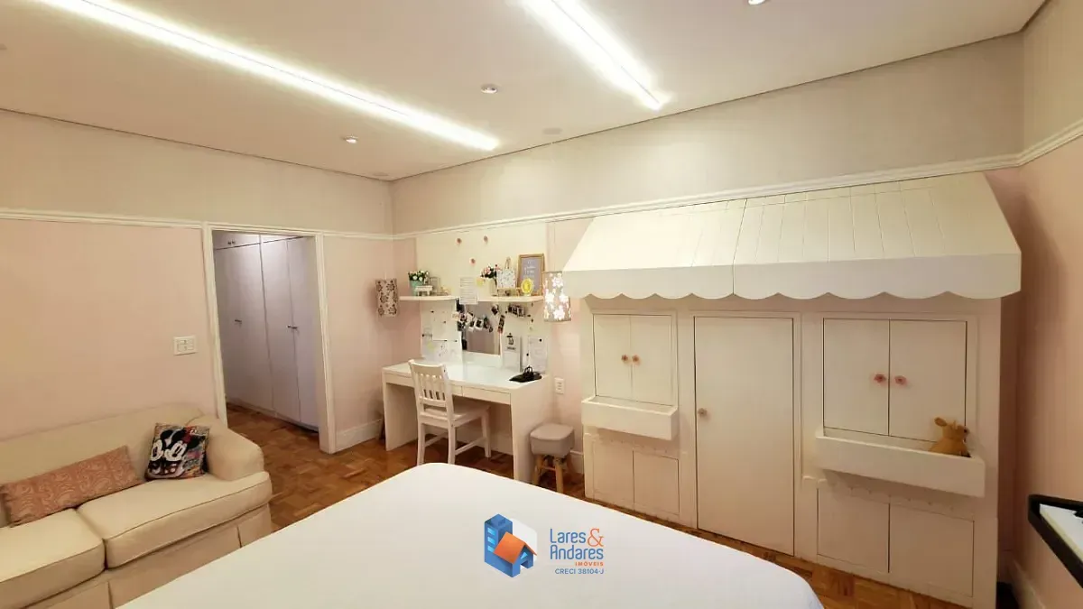 Imagem Casa para venda em Jardim Leonor com 3 quartos, sendo 3 suítes, 442m²