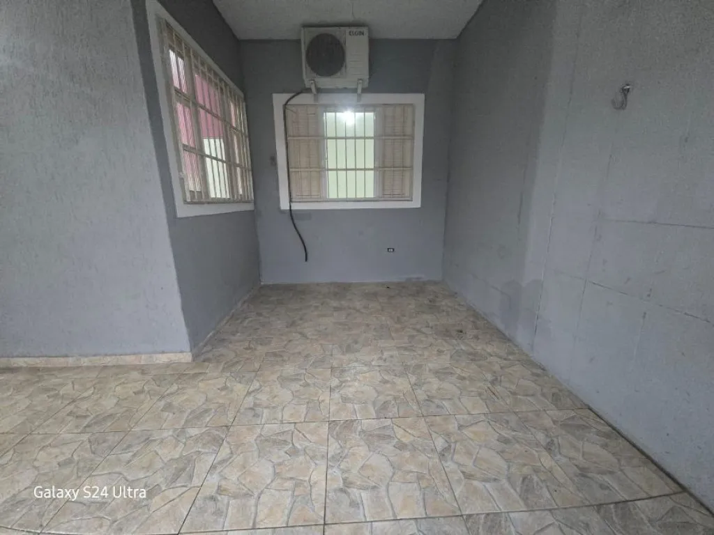 Imagem CASA COM 60,00 m² - MARACANÃ - PRAIA GRANDE SP