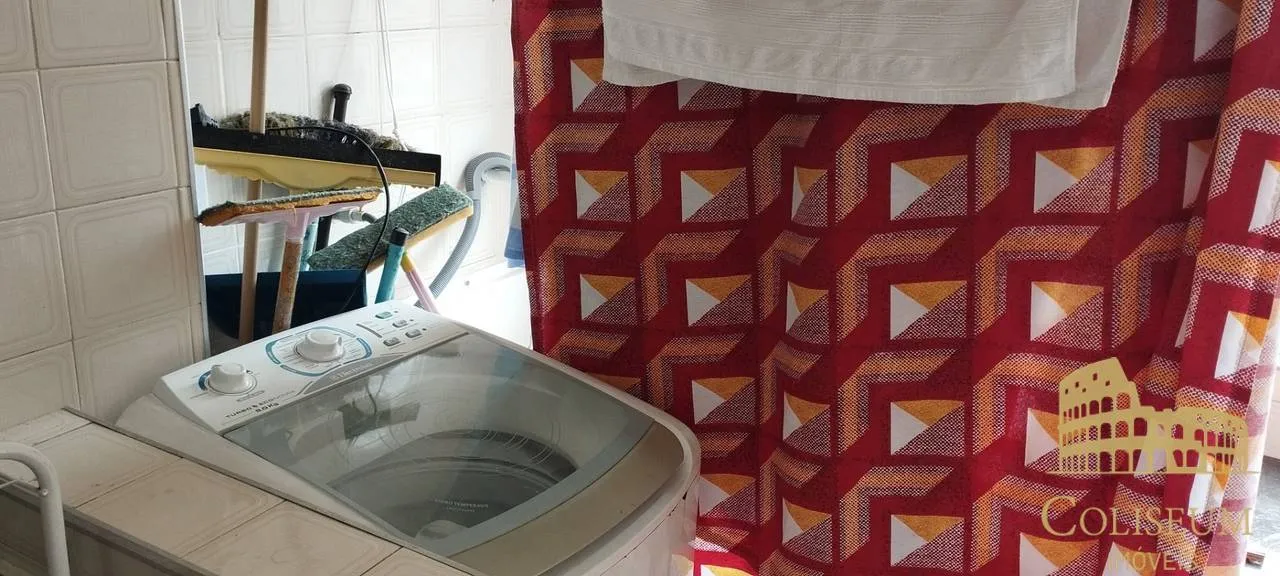 Imagem Apartamento com 2 dormitórios à venda, 70 m² por R$ 320.000,00 - Tupi - Praia Grande/SP
