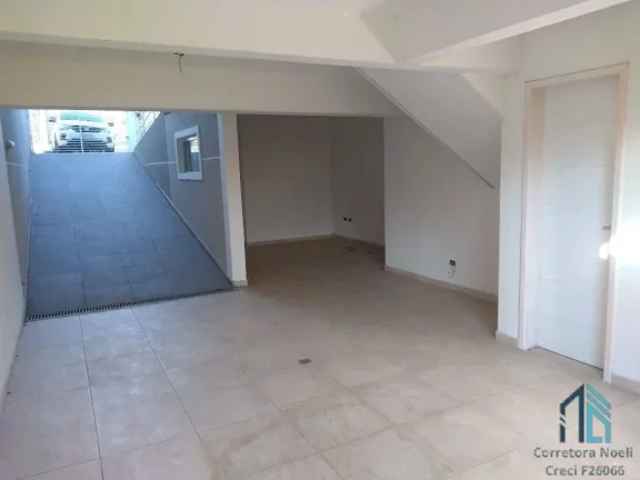 Imagem Sobrado 03 quartos c/suíte, ático, no Tarumã em Curitiba PR