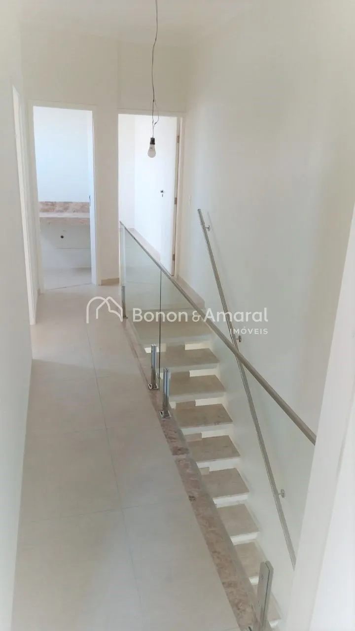 Imagem Casa à venda no Parque Jambeiro, 3 quartos, 1 suíte