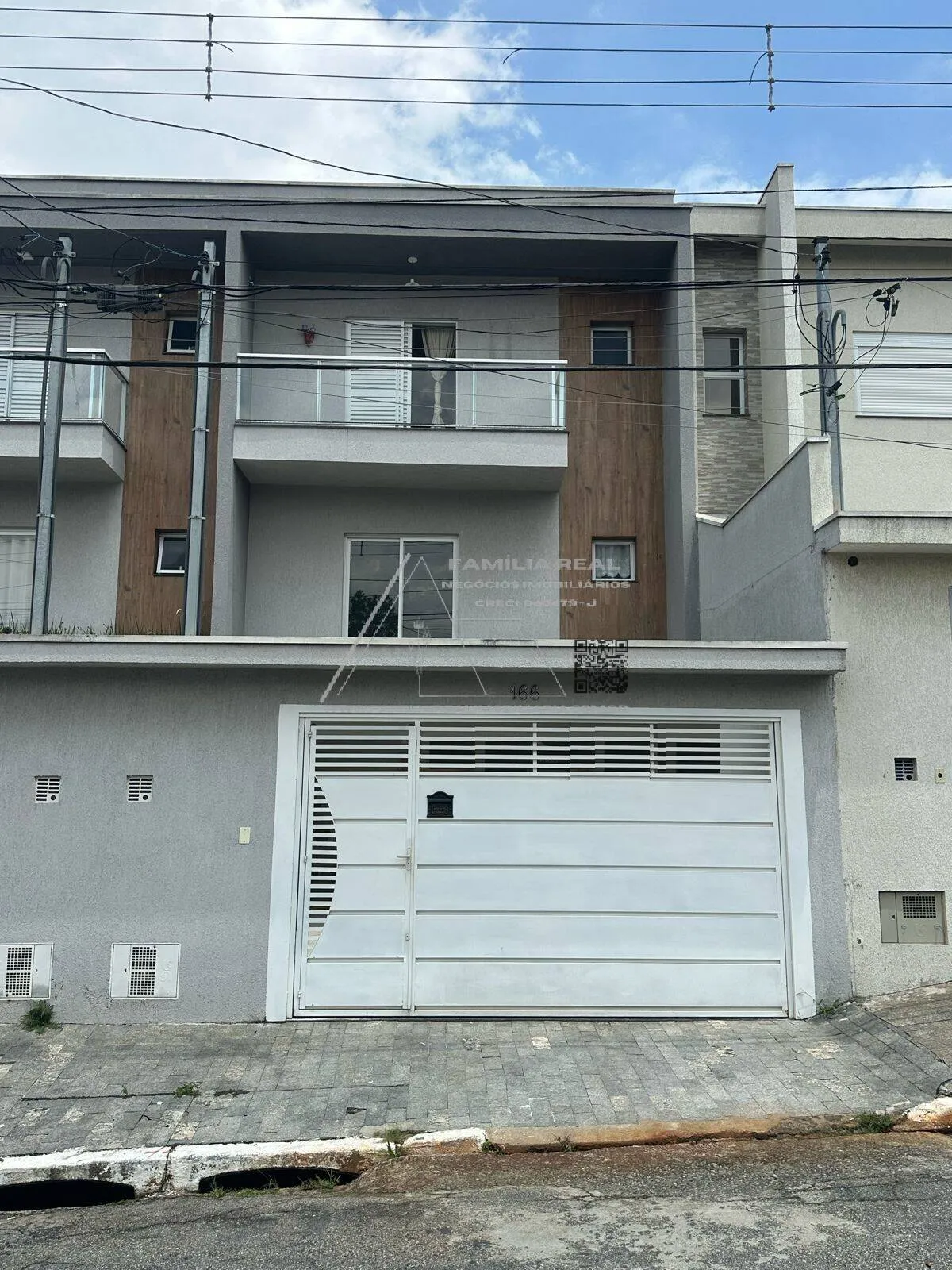 Foto do imóvel Sobrado Residencial, à Venda, no Parque Sevilha, na Vila Prudente, com 03 Dormitórios, sendo 01 Suítes, com 04 Vagas de Garagem