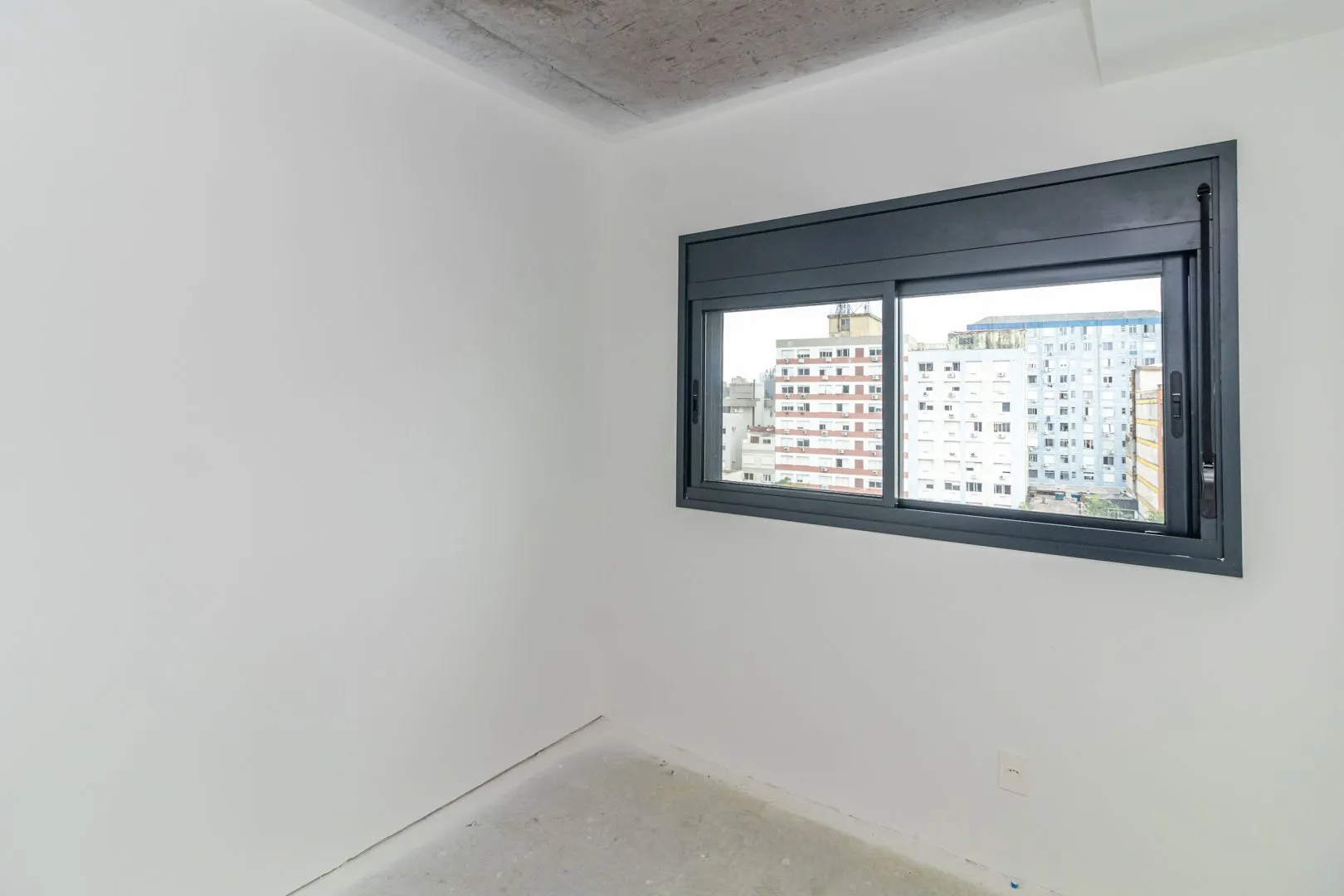 Imagem Apartamento no Go Cidade Baixa de 2 dormitórios vaga e infra DESOCUPADO