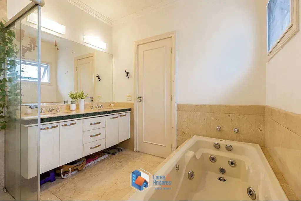 Imagem Casa em Condomínio à venda 4 Quartos 4 Suites 2 Vagas 247M² Jardim Cordeiro São Paulo - SP