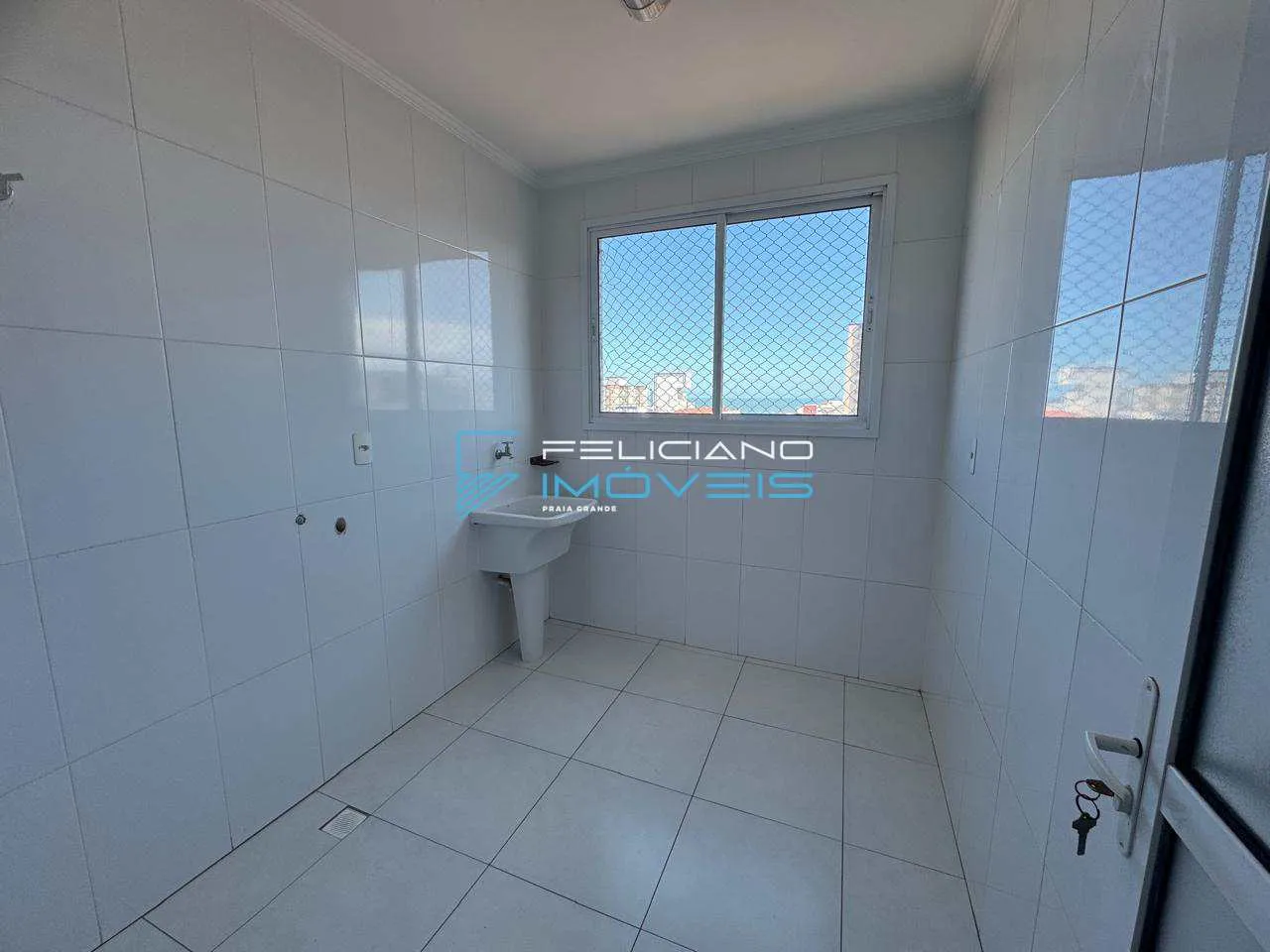 Imagem Apartamento com 2 quartos, Ocian, Praia Grande - R$ 677 mil, Cod: 6423