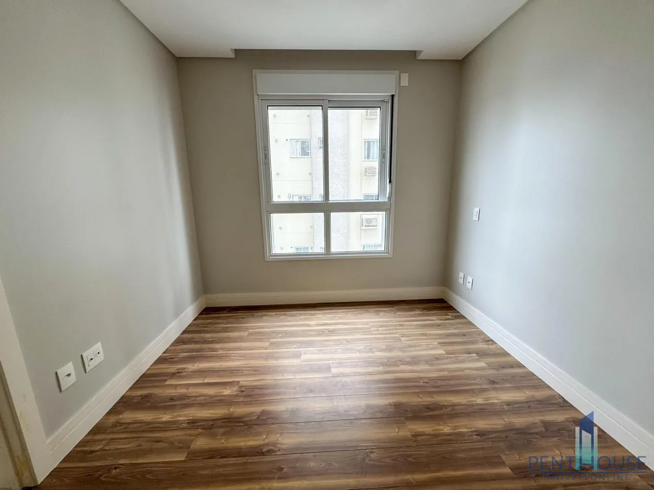 Imagem Apartamento Quadra Mar para Venda em Balneário Camboriú, CENTRO, 3 dormitórios, 3 suítes, 4 banheiros, 3 vagas