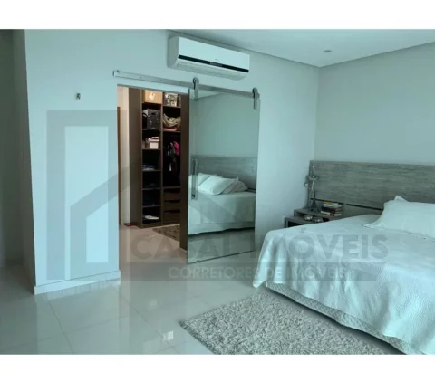 Imagem CASAL IMÓVEIS VENDE CASA DUPLEX 4 SUÍTES + GABINETE