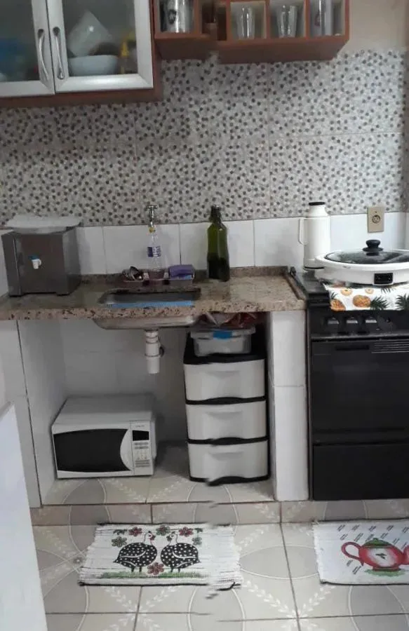 Imagem Casa em Condomínio para Venda em Cabo Frio / RJ no bairro Peró