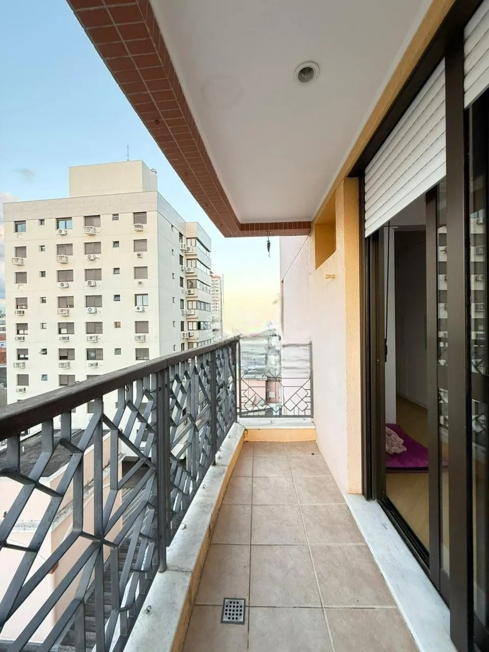 Imagem Apartamento Impecável com Vista Panorâmica, 2 Suítes e Living Ampliado