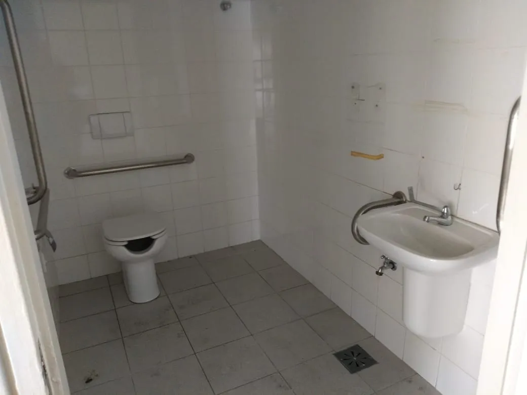 Imagem Comercial à venda 300M², Centro, Pindamonhangaba - SP