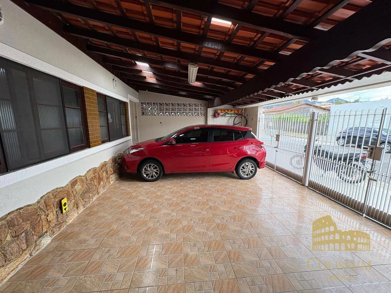 Imagem Casa 2 Dormitórios com Piscina no Flórida