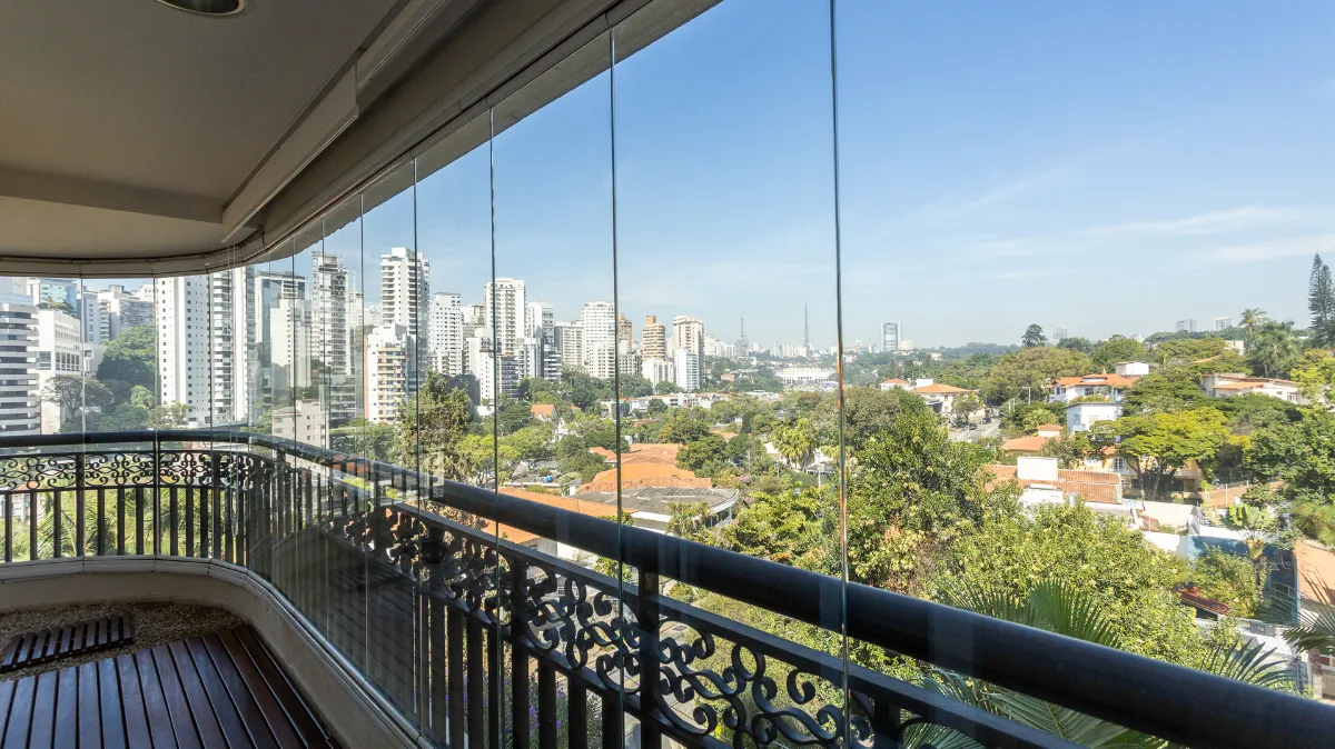 Imagem Apartamento para locação em Pacaembu com 3 quartos, sendo 3 suítes, 330m2
