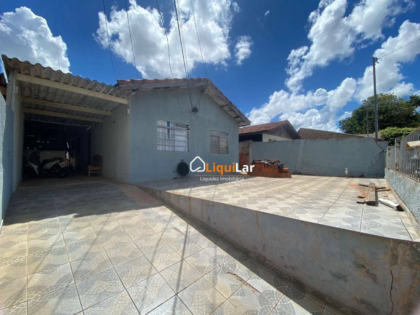 Imagem Oportunidade! Casa Ampla com Suíte + Estrutura nos Fundos no Parque dos Novos Estados