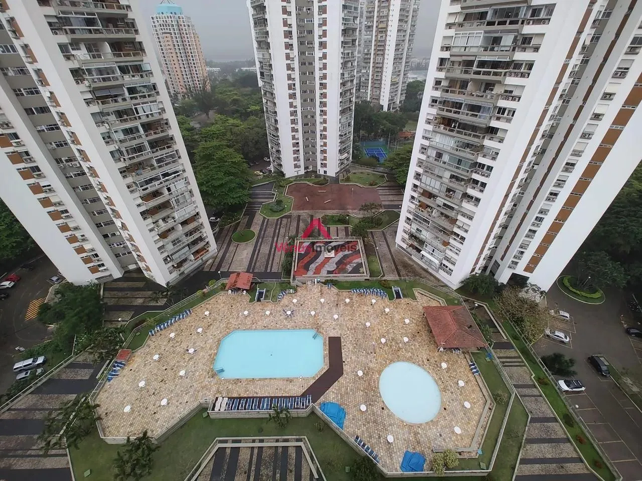 Imagem Apartamento para Venda em Rio de Janeiro, Barra da Tijuca, 3 dormitórios, 1 suíte, 3 banheiros, 2 vagas